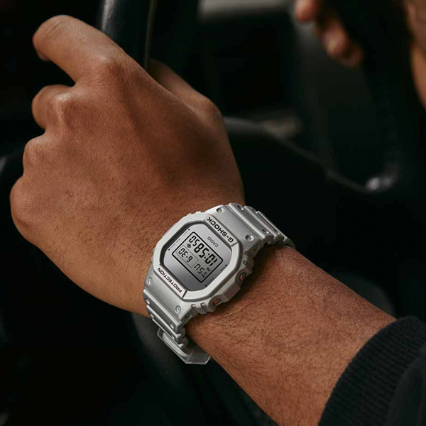 DW-5600FF-8ER